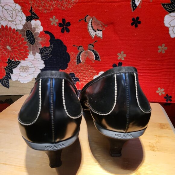PRADA Point toe Kitten Heels size 40.5 - Picture 3 of 14